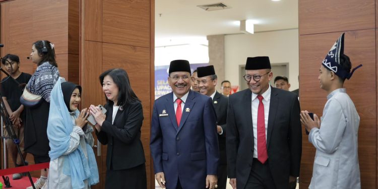 Hadiri Pengukuhan Kepala BI Provinsi Kalsel, Supian HK: Tingkatkan Capaian yang Sudah Diraih