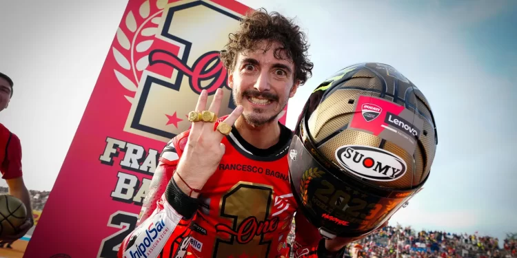 MotoGP 2025: Bagnaia Baru Bisa Disebut Hebat jika Mampu Kalahkan Marquez dengan Motor yang Sama