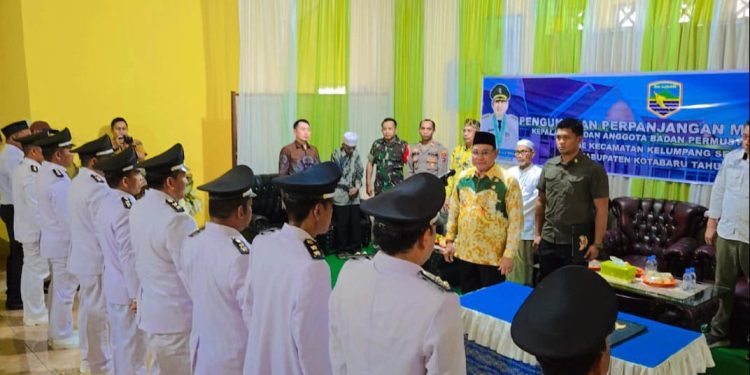 9 Kades dan 45 Anggota BPD Se-Kecamatan Kelumpang Selatan Dikukuhkan