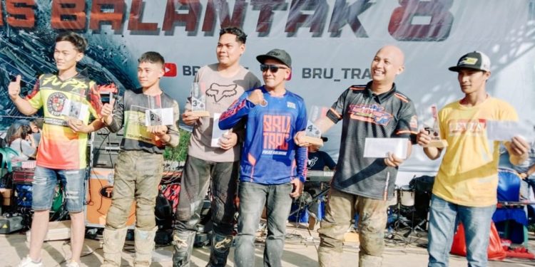 Pegawai Lapas Kotabaru Raih Juara 4 Trail Game Enduro Race Kalsel