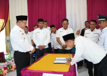 Bupati Kotabaru Kukuhkan Kades dan BPD di Dua Kecamatan