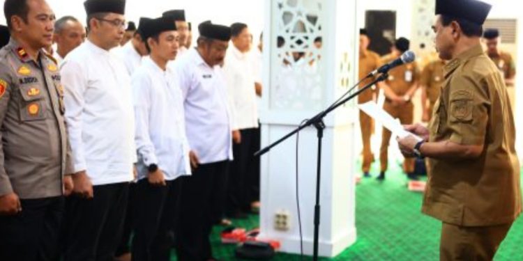 Zairullah Kukuhkan Panitia MTQN Ke-20 Tingkat Kabupaten Tanbu