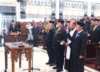 Tiga Pimpinan DPRD Kapuas Dilantik, Ardiansah Kembali Jabat Ketua DPRD