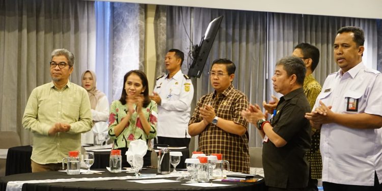 Ibnu Sina Ajak Seluruh Pemangku Kepentingan Bersinergi Tangani Persoalan Sampah