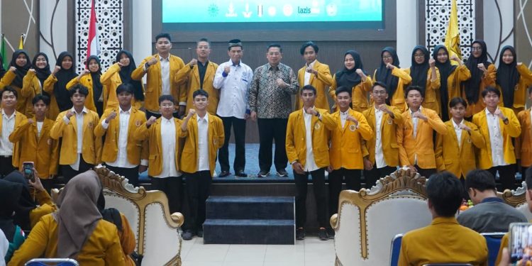 Hadiri Pelantikan PD IPM Banjarmasin 2024-2026, Ini Harapan Walikota Banjarmasin