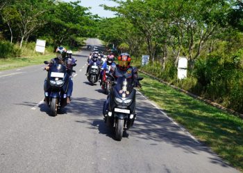 Momen Hari Sumpah Pemuda, STSJ Yamaha dan Komunitas NMAX Series Gelar Touring ke Pantai Batakan Baru