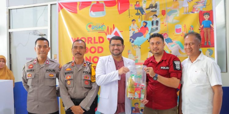 Polres HST Gelar Donor Darah di Momen Hari Jadi Ke-73 Humas Polri