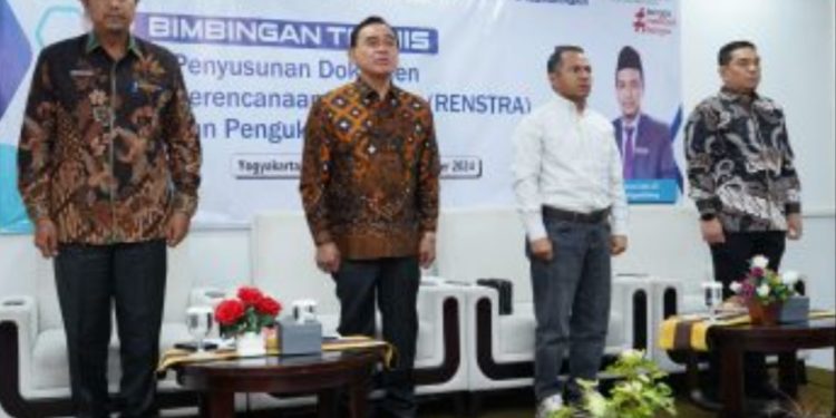 Ini Pesan Zairullah Saat Membuka Bimtek Penyusunan Dokumen Rencana Strategis