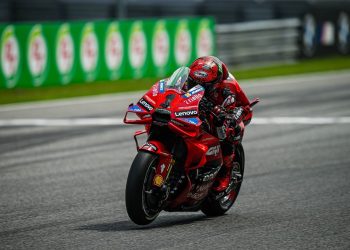 MotoGP Thailand 2024: Bagnaia Menang, Marc Marquez Crash