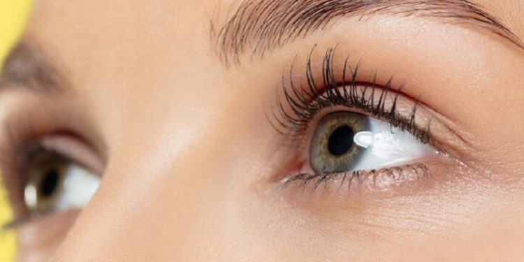 6 Vitamin dan Suplemen untuk Tingkatkan Kesehatan Mata