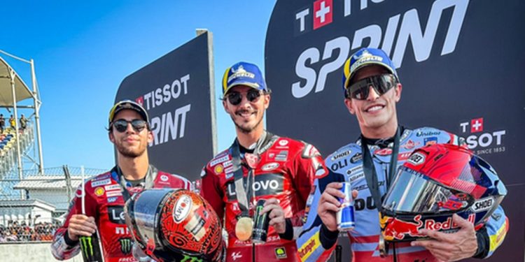 Marc Marquez Bakal Bikin Francesco Bagnaia Gerah saat Jadi Rekan Setim di MotoGP 2025