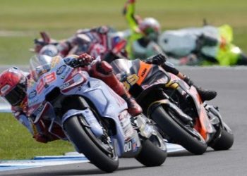 Hasil MotoGP Australia: Sempat Blunder, Marquez Kalahkan Martin