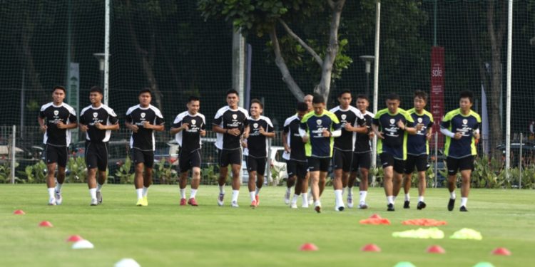 Timnas Indonesia Vs Bahrain: PSSI Daftarkan Mees Hilgers dan Eliano Reijnders