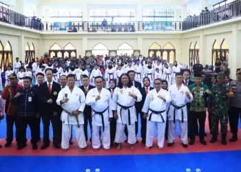 Zairullah Buka Kejuaraan Karate INKAI Binpres Tanbu