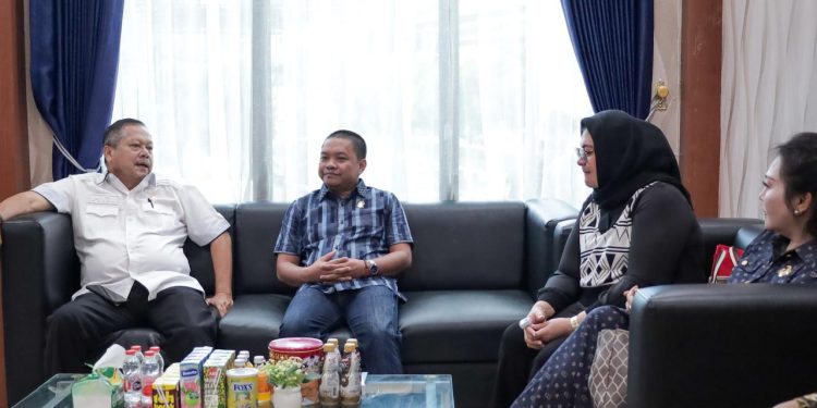 Komisi IV DPRD Kalsel dan DPRD Kapuas Sharing Soal Perda Kesejahteraan dan Kesehatan Masyarakat