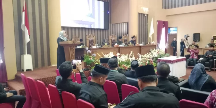 Rapat Paripurna, Eksekusif dan Legislatif Teken Propemperda Tahun 2025