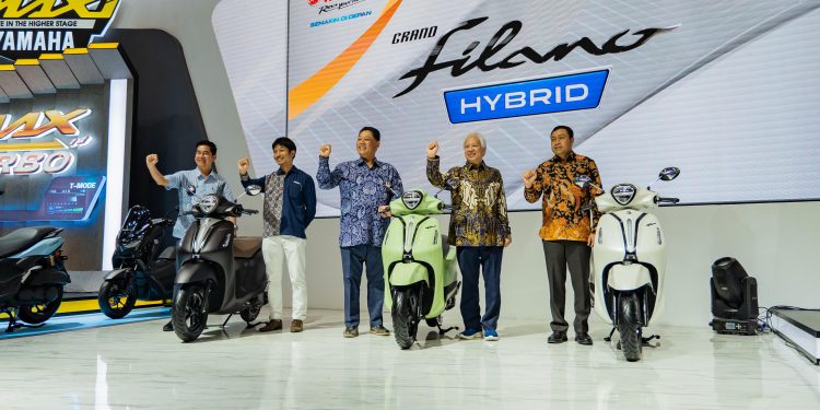Tampil Semakin Berkelas, Grand Filano Hybrid Hadir dengan Warna Baru