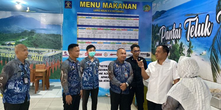 Kakanwil Apresiasi Layanan Integrasi dan Kebersihan Dapur di Lapas Kotabaru