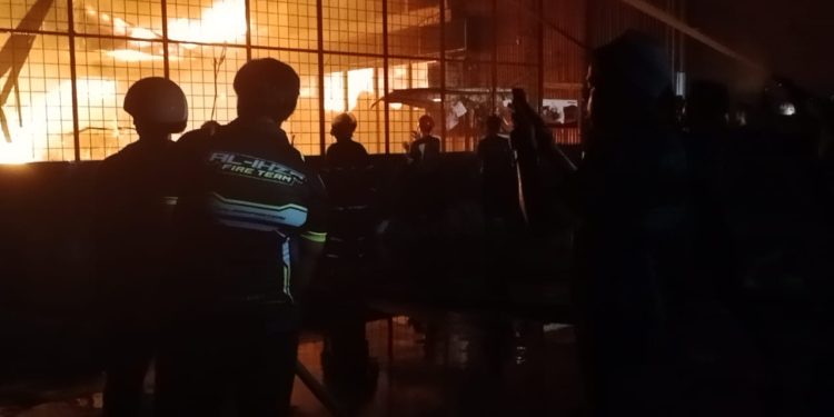 Golden10 Houseware Banjarmasin Ludes Terbakar, Satu Relawan BPK Meninggal Dunia