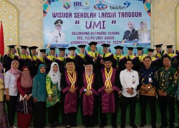 Program DP3APPKB, 20 Peserta Sekolah Lansia Tangguh Diwisuda