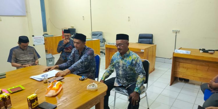 Baznas HST Bantah Bagikan Sembako Bergambar Paslon Bupati dan Wakil Bupati
