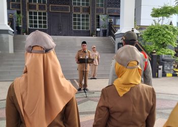 Paman Birin Pimpin Apel di Kantor Gubernur Kalsel, Pegawai Pemprov Sambut Haru dan Sukacita