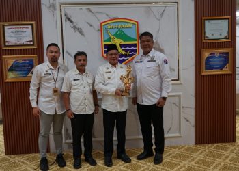 Bupati Kotabaru Raih Penghargaan Best Local Tourism Development