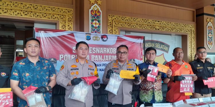 Narkoba Senilai Rp3 Miliar Dimasukan Dalam Air Deterjen