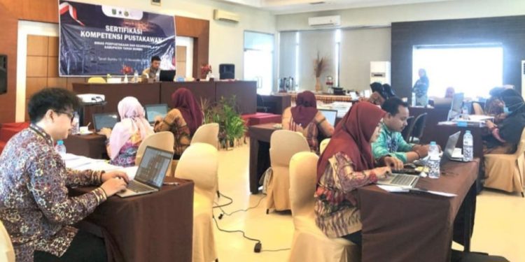 18 Tenaga Perpustakaan dan Pustakawan Ikuti Sertifikasi Kompetensi