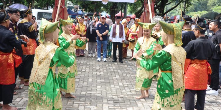 Bukti Nyata Kota Toleran, Banjarmasin Suguhkan Budaya dan Kelezatan Kuliner Khas Minang