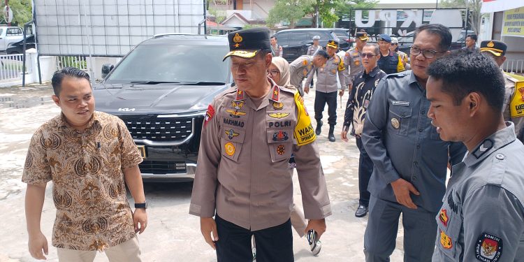 Wakapolda Kalteng Tinjau Persiapan Pilkada di Kapuas