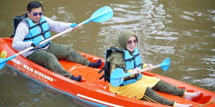 Ibnu Sina Launching Wisata Perahu Kano di Kawasan Jafri Zam-Zam