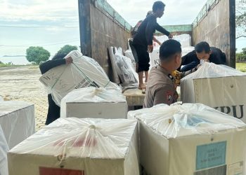 22 PPK Kotabaru Selesaikan Pleno Tingkat Kecamatan, Logistik Pilkada Dikawal Ketat Menuju Gudang KPU