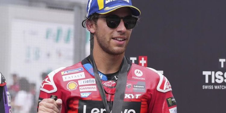 Enea Bastianini: Saya Mau Bantu Pecco Bagnaia, Asal Dia Juga Bantu Saya Sikat Marc Marquez