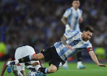 Argentina Vs Peru: Wasit Dituding Berat Sebelah Untungkan Messi Cs
