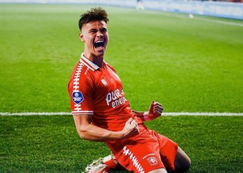 Mees Hilgers Diincar Klub Spanyol dan Italia jika Putuskan Pergi dari FC Twente