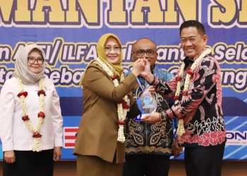 Muhidin: Kalsel Strategis Distribusi Logistik Kalimantan dan Penyangga Pembangunan IKN