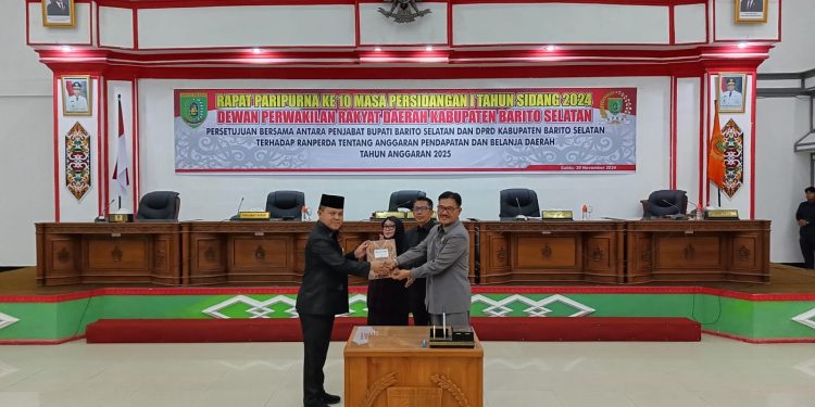 Tok! Pemkab dan DPRD Barsel Setujui Perda APBD 2025