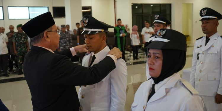 Bupati Kotabaru Lantik 7 Kades Pengganti Antar Waktu