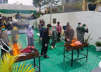 Kejari HST Musnahkan Barang Bukti 23 Perkara, Narkotika Mendominasi