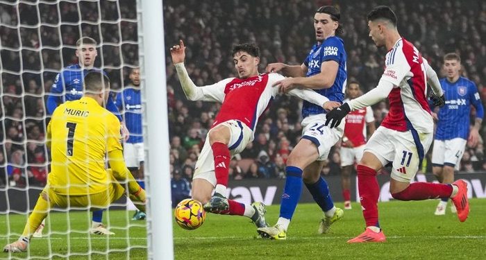 Hasil Liga Inggris: Laga Ketat, Arsenal Sikat Ipswich Town