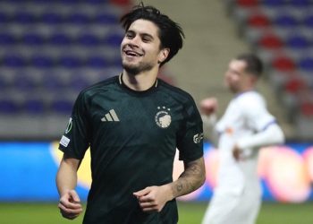 Kevin Diks Sangat Diminati Borussia Monchengladbach