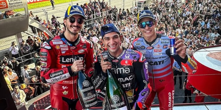 Jorge Martin soal Persaingan Juara MotoGP 2025: Francesco Bagnaia Favorit, Marc Marquez Kuda Hitam