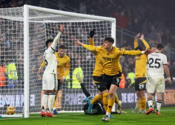 Wolves VS MU: Setan Merah Takluk 0-2, Bruno Fernandes Kartu Merah