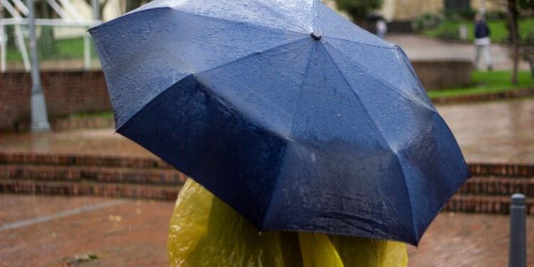 8 Tips Anti Jompo untuk Milenial yang Rentan Sakit di Musim Hujan