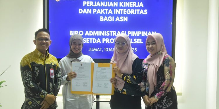 ASN dan Tenaga Kontrak Biro Adpim Teken Perjanjian Kinerja dan Pakta Integritas