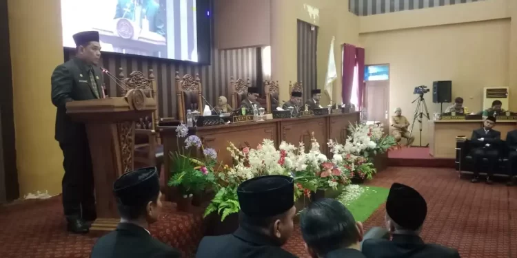Pemberhentian Bupati Tanbu Diusulkan Melalui Rapat Paripurna DPRD