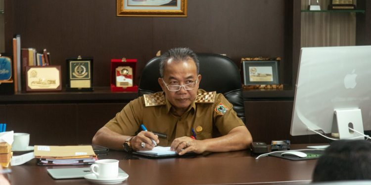 Pimpin Rapat Perdana, Plh Sekdaprov Minta SKPD Lakukan Pendataan Akurat Jumlah PPPK