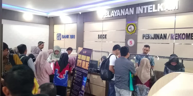 Permohonan SKCK Meningkat, Ribuan Pelamar Lulus PPPK 2024 Padati Polres Tanbu