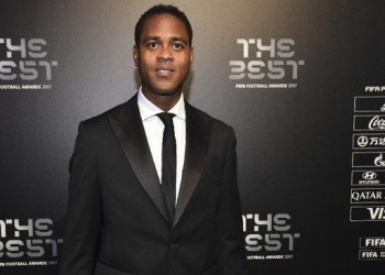Waktu Mepet, Van Dijk Ragu Kluivert Bawa Indonesia ke Piala Dunia 2026